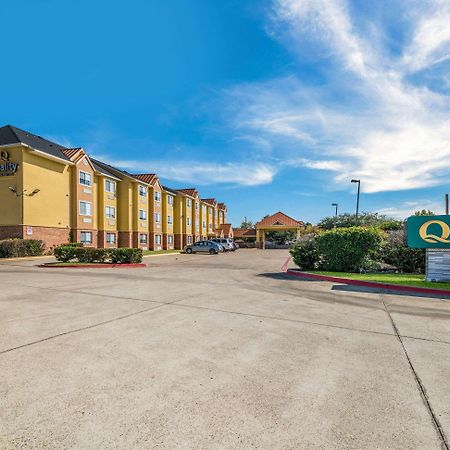 Quality Inn & Suites North Mesquite I-30 Bagian luar foto