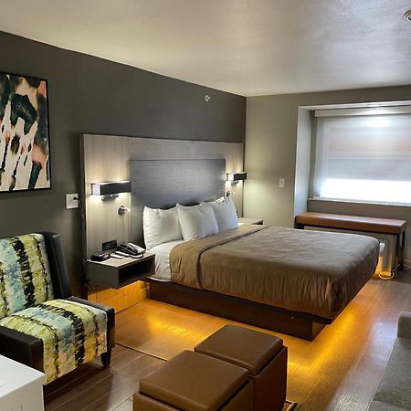 Quality Inn & Suites North Mesquite I-30 Bagian luar foto