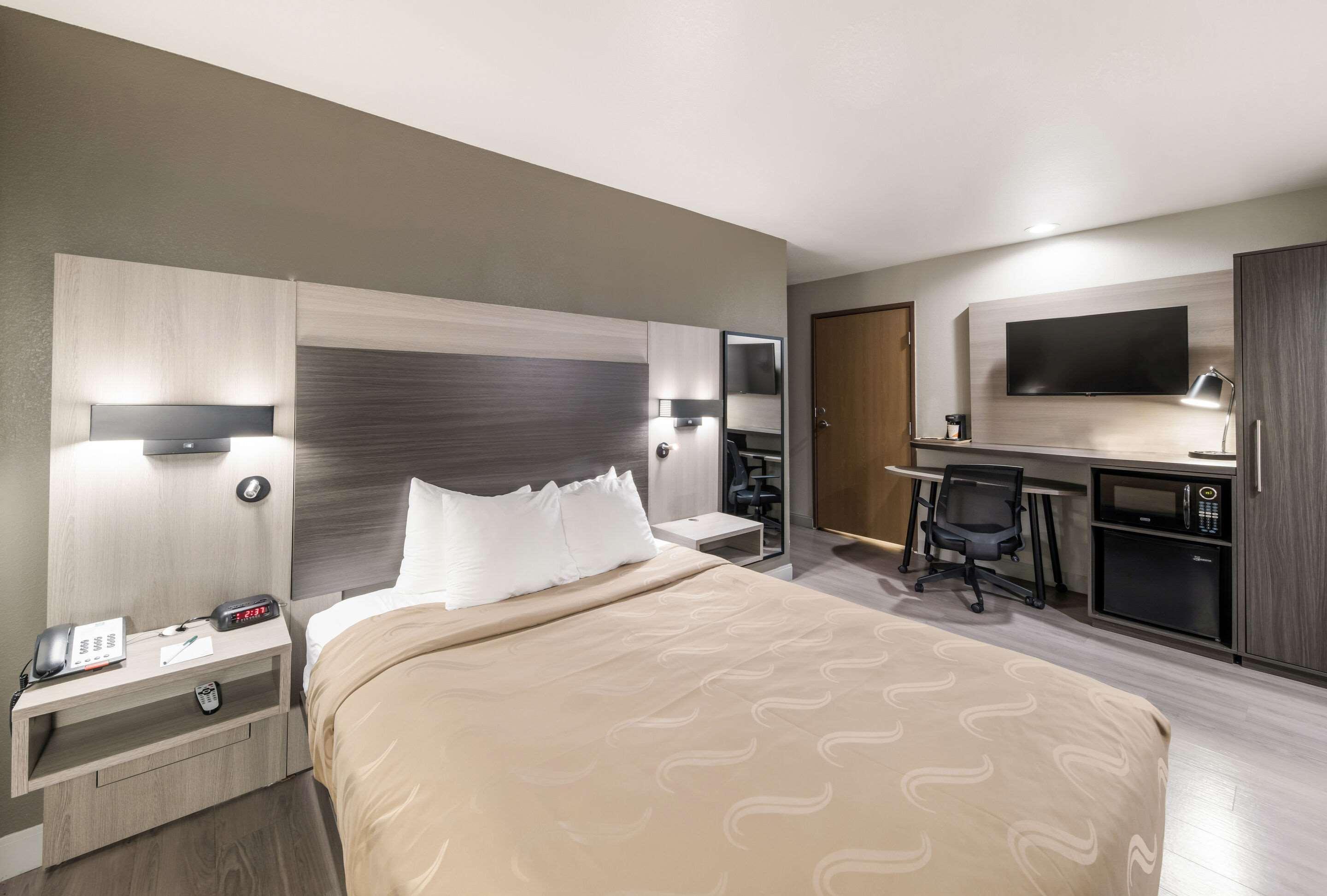 Quality Inn & Suites North Mesquite I-30 Bagian luar foto