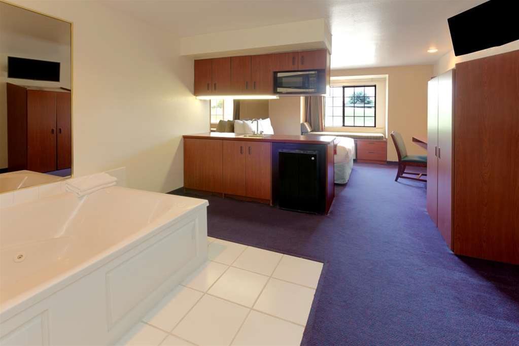 Quality Inn & Suites North Mesquite I-30 Bagian luar foto