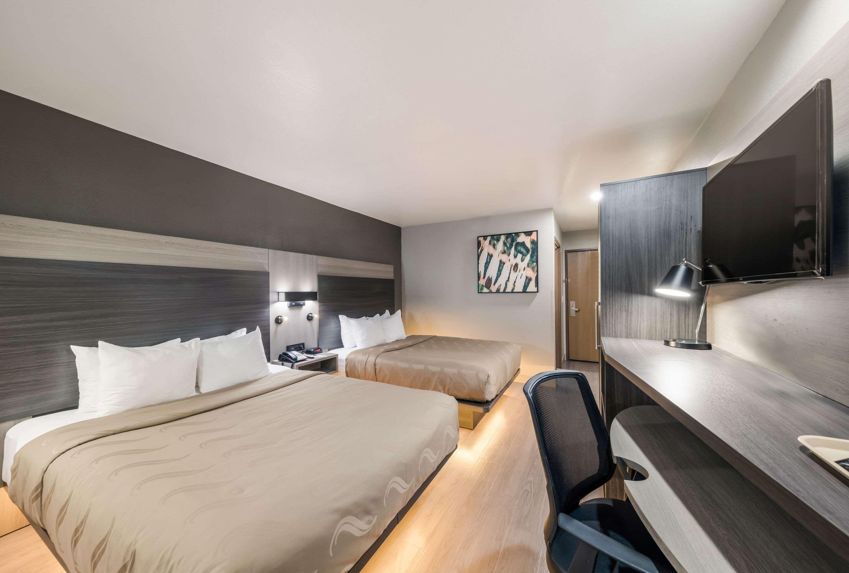 Quality Inn & Suites North Mesquite I-30 Bagian luar foto