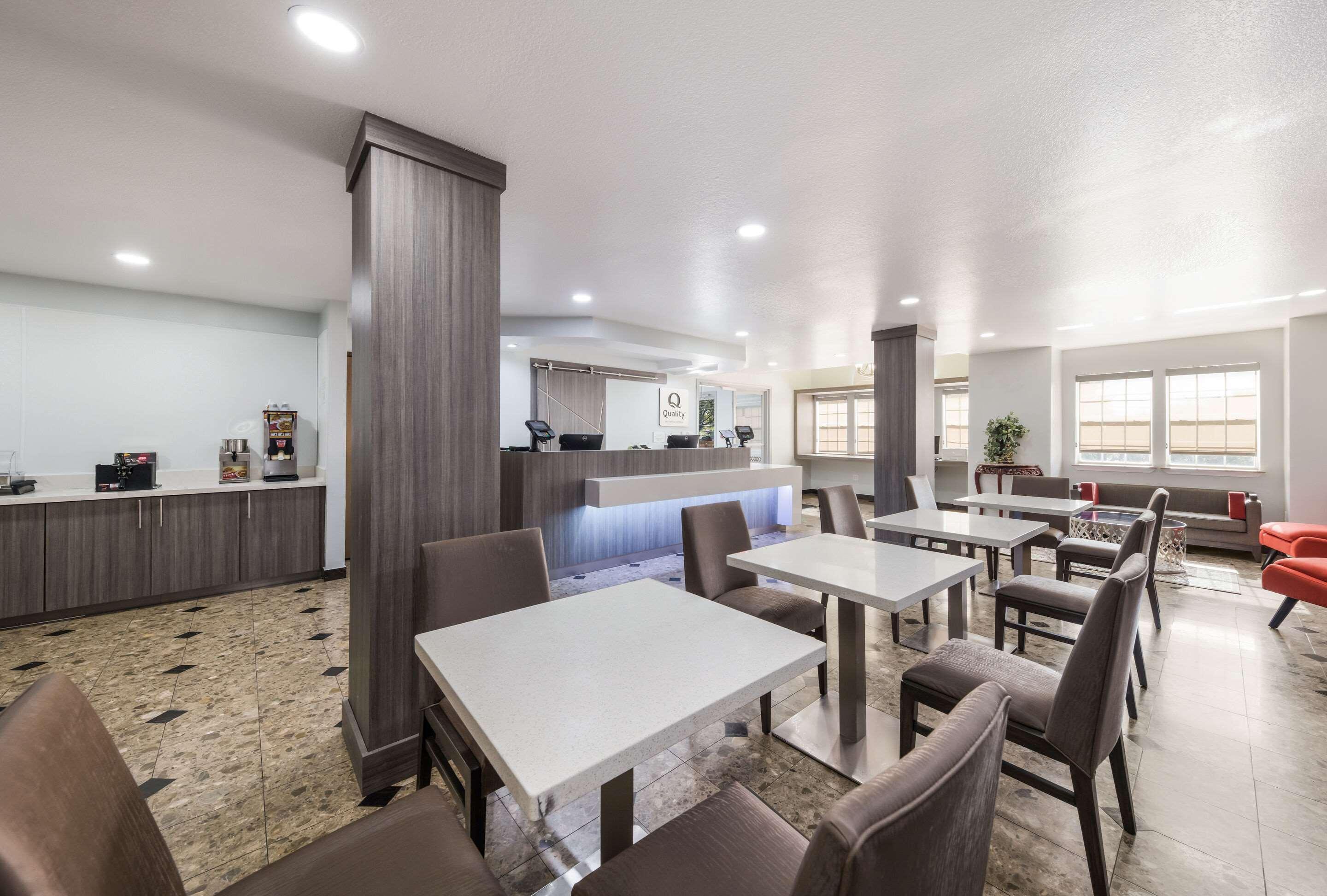 Quality Inn & Suites North Mesquite I-30 Bagian luar foto